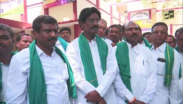 ప్రధాని నరేంద్ర మోదీకి షాక్ ఇచ్చిన నిజామాబాద్ రైతులు ప్రధాని నరేంద్ర మోదీకి షాక్ ఇచ్చిన నిజామాబాద్ రైతులు