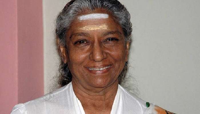గాన కోకిల ఎస్.జానకి గాయాలు, ఆస్పత్రికి తరలింపు గాన కోకిల ఎస్.జానకి గాయాలు, ఆస్పత్రికి తరలింపు
