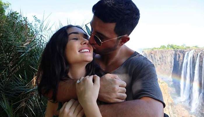 బాయ్ ఫ్రెండ్తో అమీ జాక్సన్ ఎంగేజ్మెంట్ బాయ్ ఫ్రెండ్తో అమీ జాక్సన్ ఎంగేజ్మెంట్