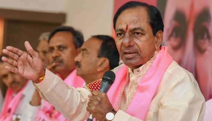 టీఆర్ఎస్ ఎమ్మెల్సీ అభ్యర్థుల జాబితా విడుదల చేసిన కేసీఆర్ టీఆర్ఎస్ ఎమ్మెల్సీ అభ్యర్థుల జాబితా విడుదల చేసిన కేసీఆర్