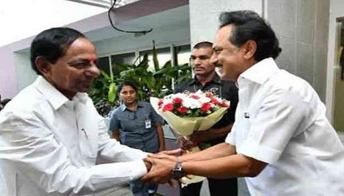 కేసీఆర్ ఫెడరల్ ఫ్రంట్ పై డీఎంకే చీఫ్ స్టాలిన్ రియాక్షన్ ఇదే కేసీఆర్ ఫెడరల్ ఫ్రంట్ పై డీఎంకే చీఫ్ స్టాలిన్ రియాక్షన్ ఇదే