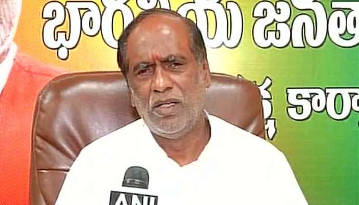 పోలవరం విషయంలో కేసీఆర్ ఎందుకు మాట మార్చారు: తెలంగాణ బీజేపి చీఫ్ లక్ష్మణ్ పోలవరం విషయంలో కేసీఆర్ ఎందుకు మాట మార్చారు: తెలంగాణ బీజేపి చీఫ్ లక్ష్మణ్