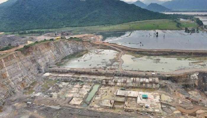 పోలవరం రీ టెండరింగ్ వ్యవహారం పై రగడ !! పోలవరం రీ టెండరింగ్ వ్యవహారం పై రగడ !!