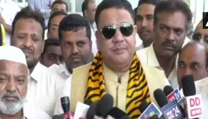 కాంగ్రెస్ ఎమ్మెల్యేపై పదునైన వస్తువుతో దాడి.. నిందితుడి అరెస్ట్! కాంగ్రెస్ ఎమ్మెల్యేపై పదునైన వస్తువుతో దాడి.. నిందితుడి అరెస్ట్!
