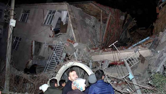 Turkey earthquake death toll raised : టర్కీలో  భూకంపం ధాటికి 18  మంది మృతి
