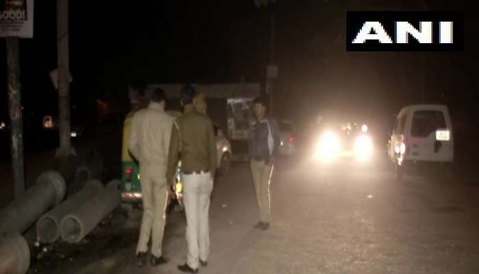 ఢిల్లీలో AAP ఎమ్మెల్యేపై కాల్పులు.. ఒకరి మృతి ఢిల్లీలో AAP ఎమ్మెల్యేపై కాల్పులు.. ఒకరి మృతి