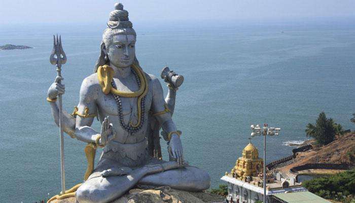Maha Shivratri puja : మహా శివరాత్రి అంటే ఏంటి ? శివుడినే ఎందుకు ఆరాధిస్తారు ? ఏ మంత్రం జపిస్తే మంచిది ? Maha Shivratri puja : మహా శివరాత్రి అంటే ఏంటి ? శివుడినే ఎందుకు ఆరాధిస్తారు ? ఏ మంత్రం జపిస్తే మంచిది ?