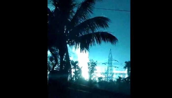పవర్ స్టేషన్లో భారీ అగ్ని ప్రమాదం.. భారీ ఎత్తున ఎగిసిపడిన మంటలు పవర్ స్టేషన్లో భారీ అగ్ని ప్రమాదం.. భారీ ఎత్తున ఎగిసిపడిన మంటలు