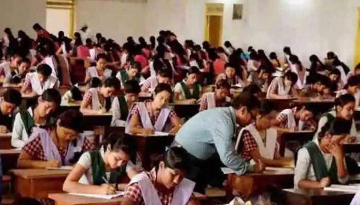 CBSE exams cancelled: సీబీఎస్ఇ పరీక్షలు రద్దు చేస్తూ కేంద్రం నిర్ణయం