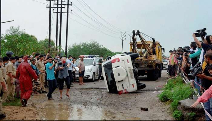 Vikas Dubey funeral: ఎన్‌కౌంటర్‌పై స్పందించిన వికాస్ దూబే భార్య