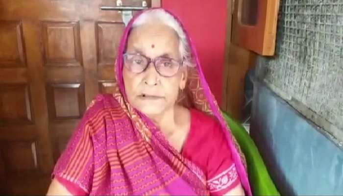 Vikas Dubey Mother: చిన్నోడా.. నువ్వు లొంగిపోరా: వికాస్ దుబే తల్లి Vikas Dubey Mother: చిన్నోడా.. నువ్వు లొంగిపోరా: వికాస్ దుబే తల్లి