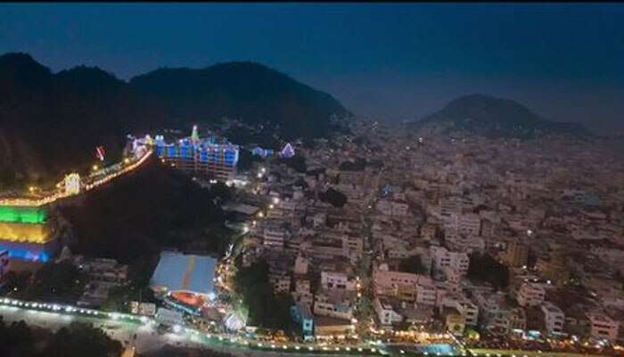 Vijayawada Lockdown: విజయవాడ లాక్డౌన్పై క్లారిటీ ఇచ్చిన కలెక్టర్ Vijayawada Lockdown: విజయవాడ లాక్డౌన్పై క్లారిటీ ఇచ్చిన కలెక్టర్