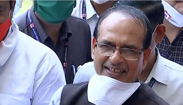 COVID-19 updates: కరోనాతో ఆస్పత్రిలో చేరిన సీఎం COVID-19 updates: కరోనాతో ఆస్పత్రిలో చేరిన సీఎం
