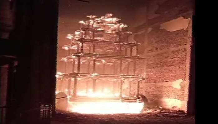 Chariot Fire Accident: అంతర్వేది ఆలయంలో రథం దగ్ధం Chariot Fire Accident: అంతర్వేది ఆలయంలో రథం దగ్ధం