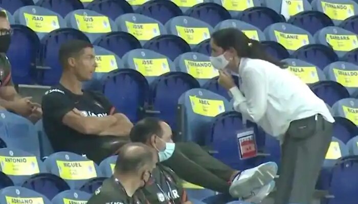 Cristino Ronaldo: మాస్కు వేసుకోవడం మరిచిన ఫుట్ బాల్ లెజెండ్..తరువాత ఏం జరిగిందో చూడండి Cristino Ronaldo: మాస్కు వేసుకోవడం మరిచిన ఫుట్ బాల్ లెజెండ్..తరువాత ఏం జరిగిందో చూడండి