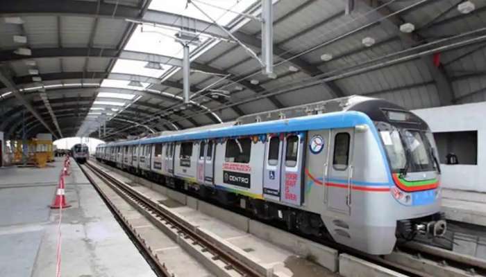 Hyderabad Metro Rail Services: హైదరాబాద్‌లో ప్రారంభమైన మెట్రో రైలు సర్వీసులు