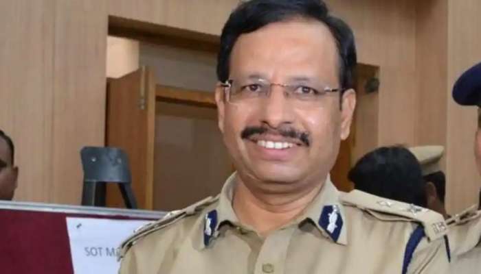 Cyberabad Commissioner: సజ్జనార్ ఫెవరెట్ క్రికెటర్ ఎవరో తెలుసా? Cyberabad Commissioner: సజ్జనార్ ఫెవరెట్ క్రికెటర్ ఎవరో తెలుసా?