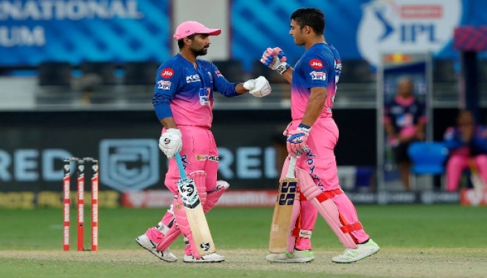 IPL 2020 SRH vs RR: రాజస్తాన్ కుర్రాళ్ల మెరుపు బ్యాటింగ్.. అద్భుతమైన విజయం IPL 2020 SRH vs RR: రాజస్తాన్ కుర్రాళ్ల మెరుపు బ్యాటింగ్.. అద్భుతమైన విజయం