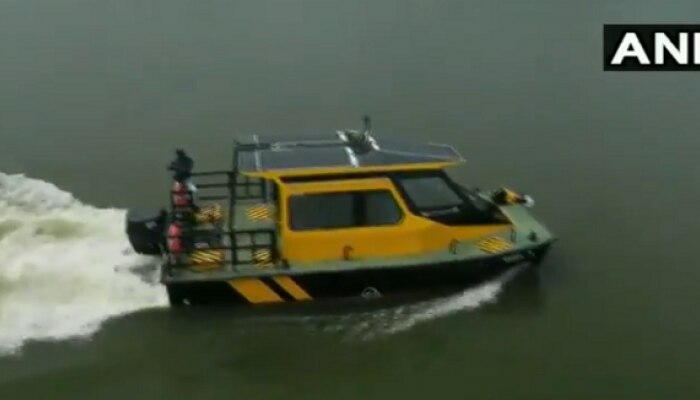First Water Taxi: కేరళలో తొలి వాటర్ టాక్సీ ప్రారంభం! వీడియో చూడండి!