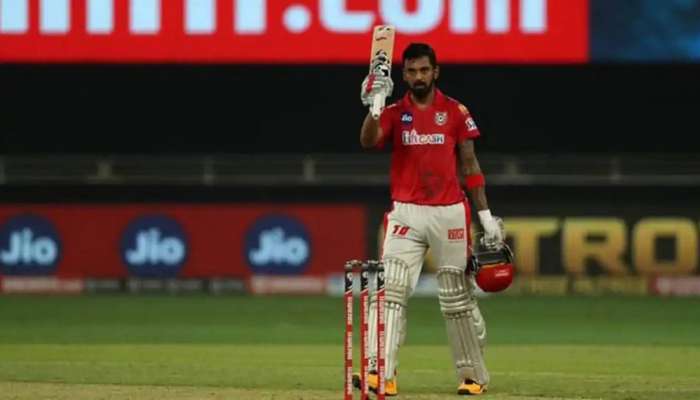 KL Rahul: పంజాబ్ కెప్టెన్ కేఎల్ రాహుల్ మరిచిపోయాడు.. Video వైరల్ KL Rahul: పంజాబ్ కెప్టెన్ కేఎల్ రాహుల్ మరిచిపోయాడు.. Video వైరల్