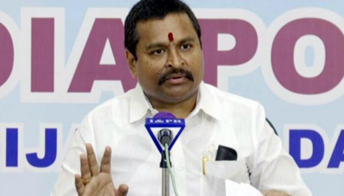 AP: చరిత్రలో నదీ స్నానాల్లేకుండా జరగనున్న తొలి పుష్కరాలు AP: చరిత్రలో నదీ స్నానాల్లేకుండా జరగనున్న తొలి పుష్కరాలు