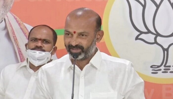 Bandi Sanjay: రేపు బండి సంజయ్ బస్తి నిద్ర Bandi Sanjay: రేపు బండి సంజయ్ బస్తి నిద్ర
