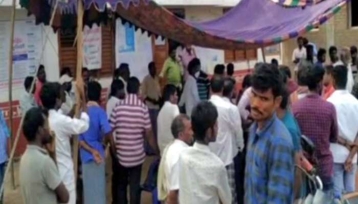 Village Boycott Elections: నిమ్మగడ్డ వైఖరికి నిరసనగా ఎన్నికల్ని బహిష్కరించిన గ్రామం