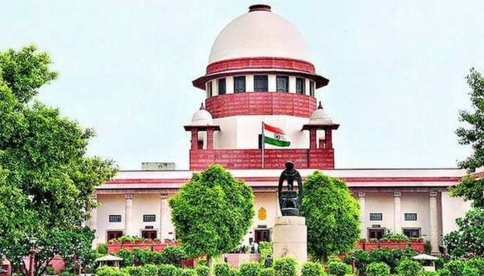 Supreme Court: కేంద్ర ప్రభుత్వంపై తీవ్ర అసంతృప్తి వ్యక్తం చేసిన ఛీఫ్ జస్టిస్ 