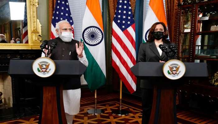 PM Modi US Tour: అమెరికా వైస్ ప్రెసిడెంట్ కమలా హారిస్‌తో ప్రధాని మోదీ భేటీ.. ఆమె గెలుపు చారిత్రాత్మకం