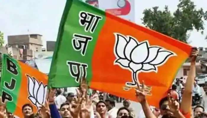  Uttar Pradesh Elections 2022: యూపీ ఎన్నికలకై బీజేపీ తీవ్ర కసరత్తు, సిట్టింగ్‌లకు నో ఛాన్స్
