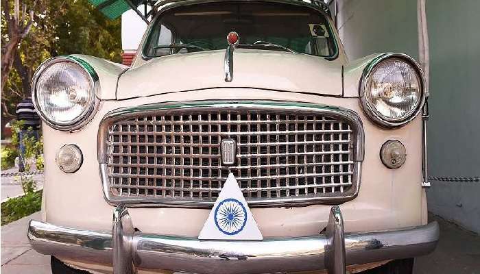 Lal Bahadur Shastri Car: పెన్షన్ డబ్బులతోనే కారు ఈఎంఐ చెల్లించిన ఏకైక ప్రధాని