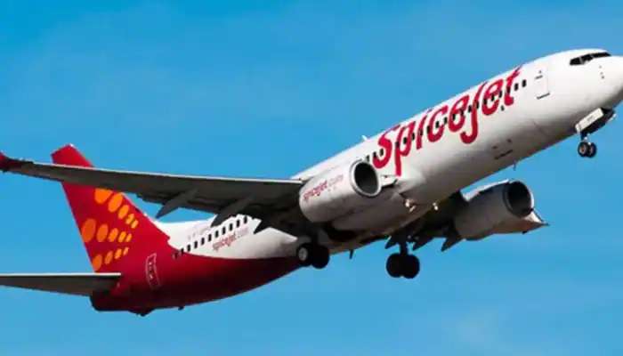 Spicejet Airlines: స్పైస్‌జెట్ సంస్థకు షాక్ ఇచ్చిన డీజీసీఏ, కార్గో లైసెన్స్ నిలిపివేత