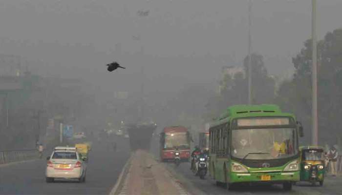 Delhi Pollution: ఢిల్లీలో చేయుదాటుతున్న పరిస్థితులు.. లాక్‌డౌన్‌ వైపుగా కేజ్రీవాల్..ఎమర్జెన్సీగా ప్రకటించిన సుప్రీం