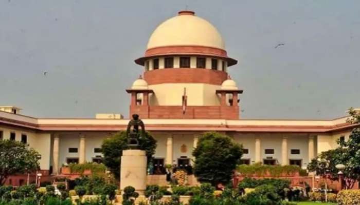 'దుస్తుల మీద నుంచి శరీర భాగాలను తాకడం లైంగిక వేధింపే': సుప్రీంకోర్టు
