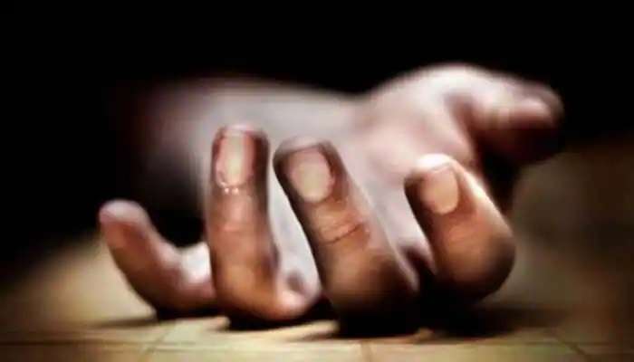 Teacher ends life : లైంగిక వేధింపులతో విద్యార్థిని ఆత్మహత్య.. అవమానం భరించలేక టీచర్‌ సూసైడ్‌
