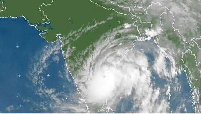 Jawad Cyclone Alert: ఏపీ తీరంవైపుకు దూసుకొస్తున్న తుపాను, జవాద్‌గా నామకరణం
