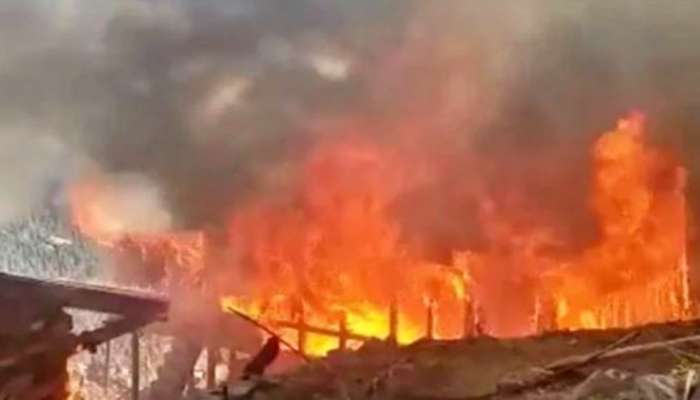 Massive Fire Accident: హిమాచల్ ప్రదేశ్​లో ఘోర అగ్నిప్రమాదం...27 ఇళ్లు, 26 గోశాలలు దగ్ధం..!