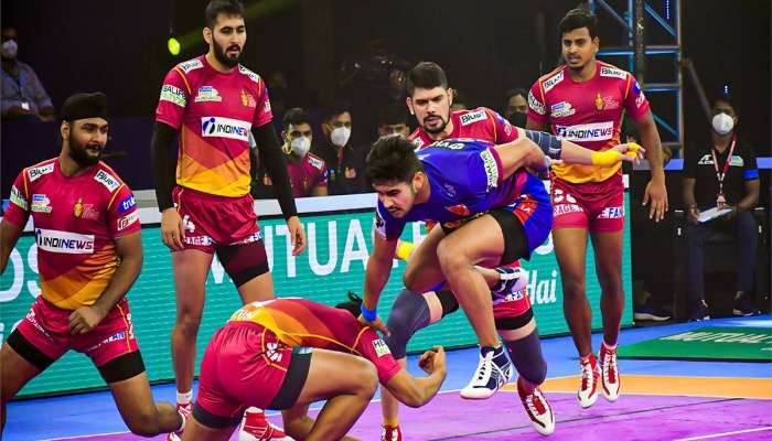 Pro Kabaddi League Season 8: Dabang Delhi Team Beat Telugu Titans By 1 Point | Telugu Titans Match Today: తెలుగు టైటాన్స్ కు మరో ఎదురుదెబ్బ.. దబాంగ్ ఢిల్లీ జట్టుపై ఓటమి | క్రీడలు News in Telugu