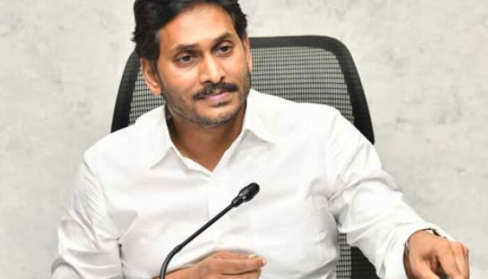 Jagananna Chododu scheme: నేడు 'జగనన్న చేదోడు' నిధులు విడుదల.. ఒక్కొక్కరి ఖాతాలో రూ.10వేలు వేయనున్న సీఎం జగన్..