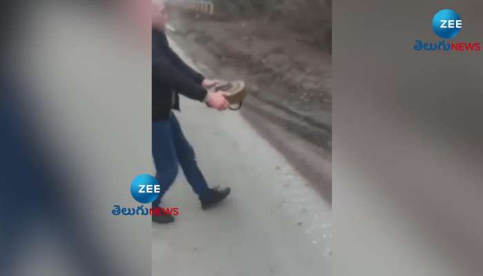Ukrainian man removes land mine with his bare hands, video goes viral