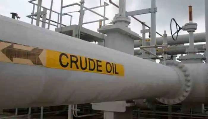 Cruid Oil Price: రష్యా ఉక్రెయిన్ యుద్ధ ప్రభావం, మరింతగా పెరగనున్న పెట్రోల్ ధర
