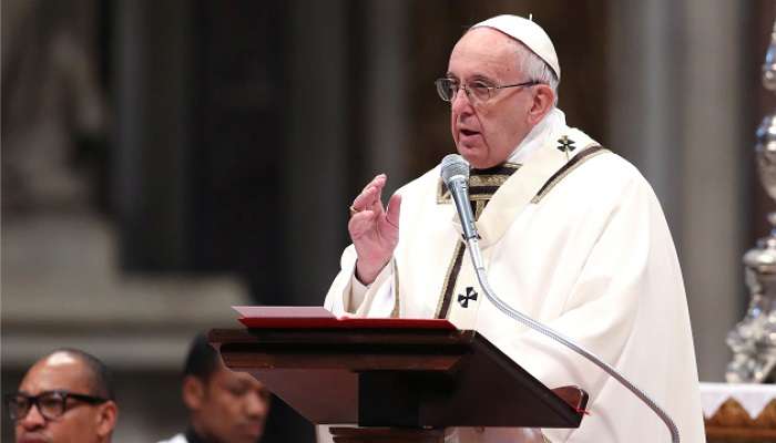Pope Francis Apologises: పాఠశాలల్లో చిన్నారులపై వేధింపులు, మరణాలపై పోప్ క్షమాపణలు