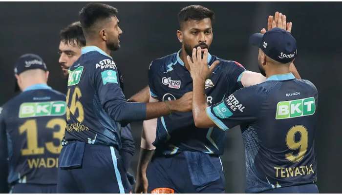 Hardik Pandya: హార్దిక్ పాండ్యాకు మరోసారి గాయం.. మూడు బంతులేసి డగౌట్ చేరుకున్న గుజరాత్ కెప్టెన్!