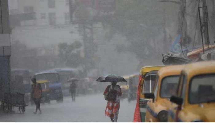 Asani Cyclone Latest Update: ఇవాళ రాత్రి ఉత్తరాంధ్రను తాకనున్న అసనీ తుపాను, అతి భారీ వర్షాల హెచ్చరిక