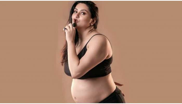 Namitha Pregnant: 41 ఏళ్ల వయసులో తల్లి కాబోతున్న హీరోయిన్.. వైరల్‌గా మారిన బేబీ బంప్ ఫోటోస్!