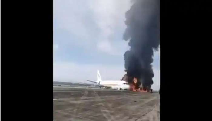 Tibet Airlines Fire: చైనాలో విమాన ప్రమాదం.. మంటల్లో చిక్కుకున్న విమానం!