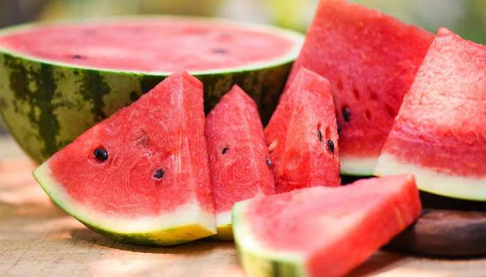 Watermelon: పుచ్చకాయను ఫ్రిజ్‌లో పెట్టుకుని తింటున్నారా..ఈ దుష్ప్రభావాలు తప్పవు..!!