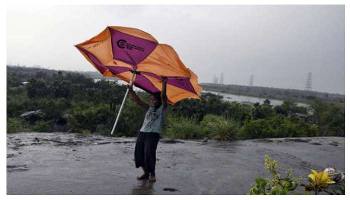 Rain Alert: తెలుగు రాష్ట్రాల్లో బలంగా వీస్తున్న నైరుతి గాలులు..లెటెస్ట్ వెదర్‌ రిపోర్ట్‌ మీ కోసం..!