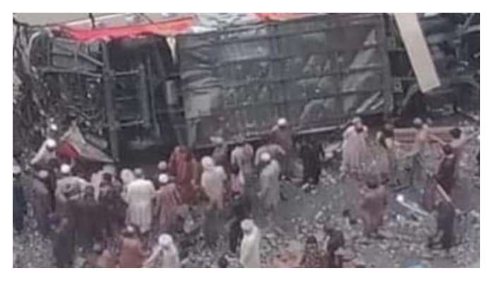 Pakistan Accident: పాకిస్థాన్‌లో మృత్యులోయ.. 19 మంది మృతి..11 మందికి గాయాలు..!