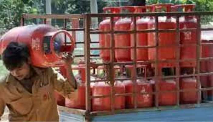 GAS PRICE HIKE: సామాన్యులకు మరో షాక్.. 50 రూపాయలు పెరిగిన గ్యాస్ సిలిండర్ ధర 